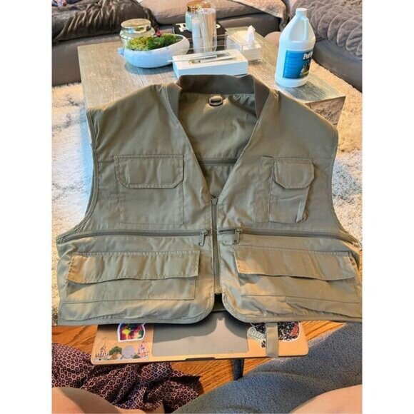 Orvis 90’s Tan Fly Fishing Vest sz XL NWT - Picture 9 of 9